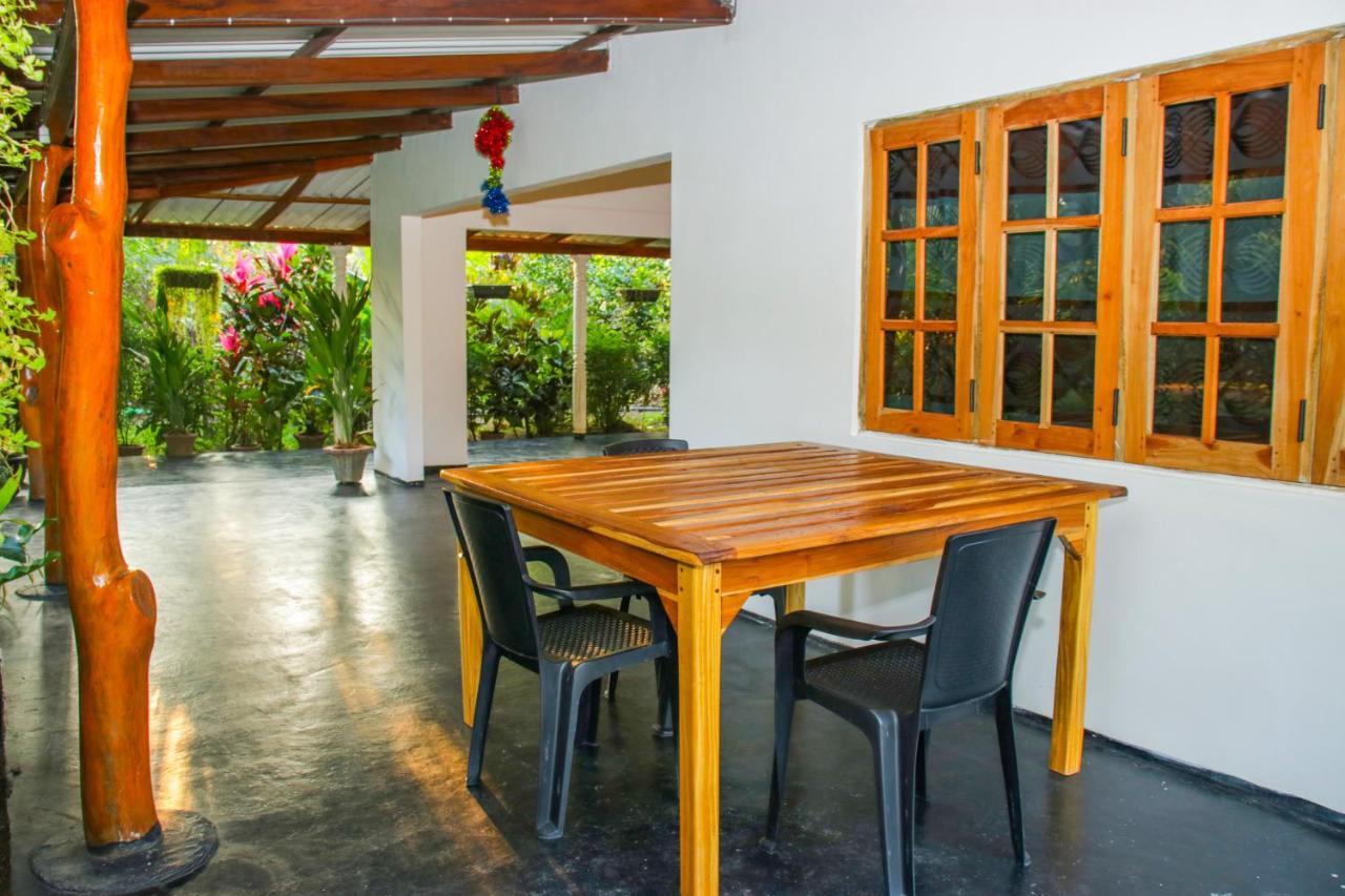 Sigiri Sandilu Homestay Sigiriya Luaran gambar