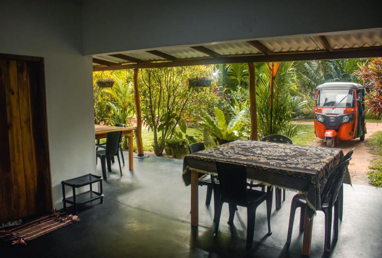 Sigiri Sandilu Homestay Sigiriya Luaran gambar