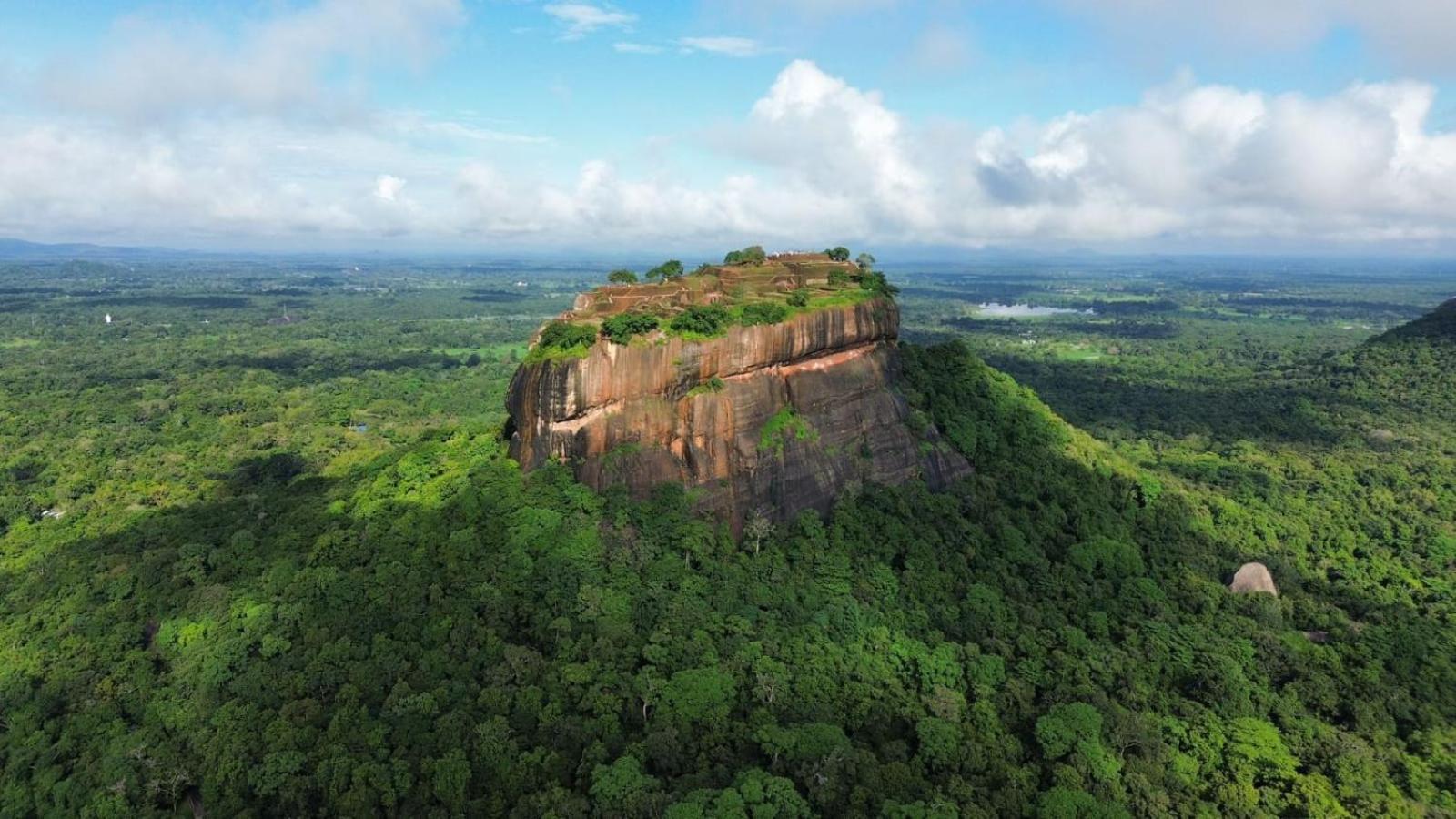 Sigiri Sandilu Homestay Sigiriya Luaran gambar